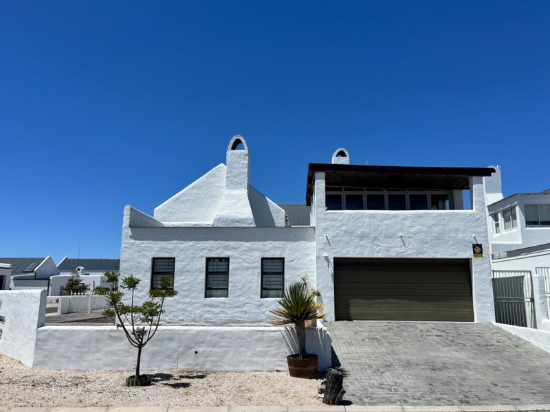 4 Bedroom Property for Sale in Dwarskersbos Western Cape